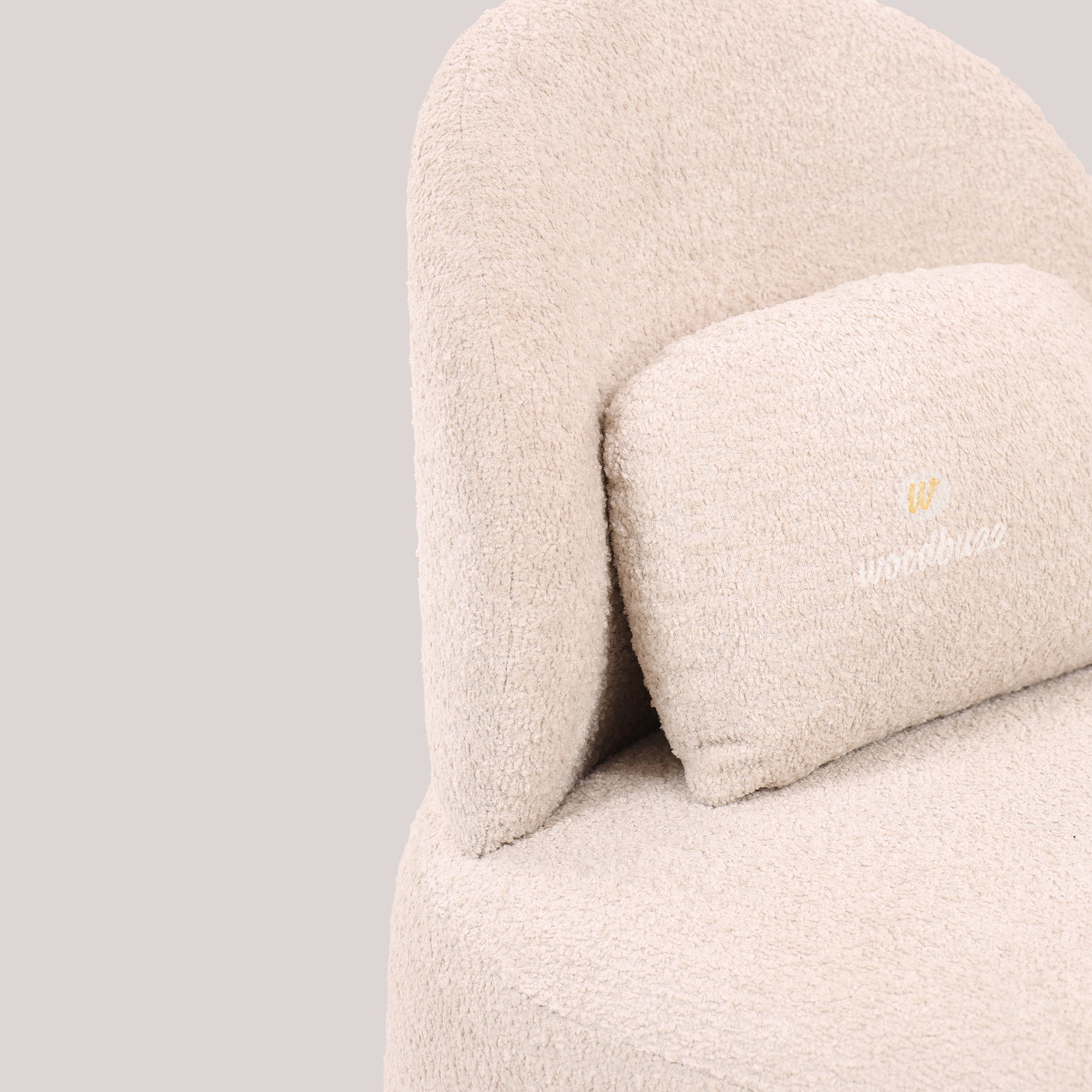 Round Back Chair