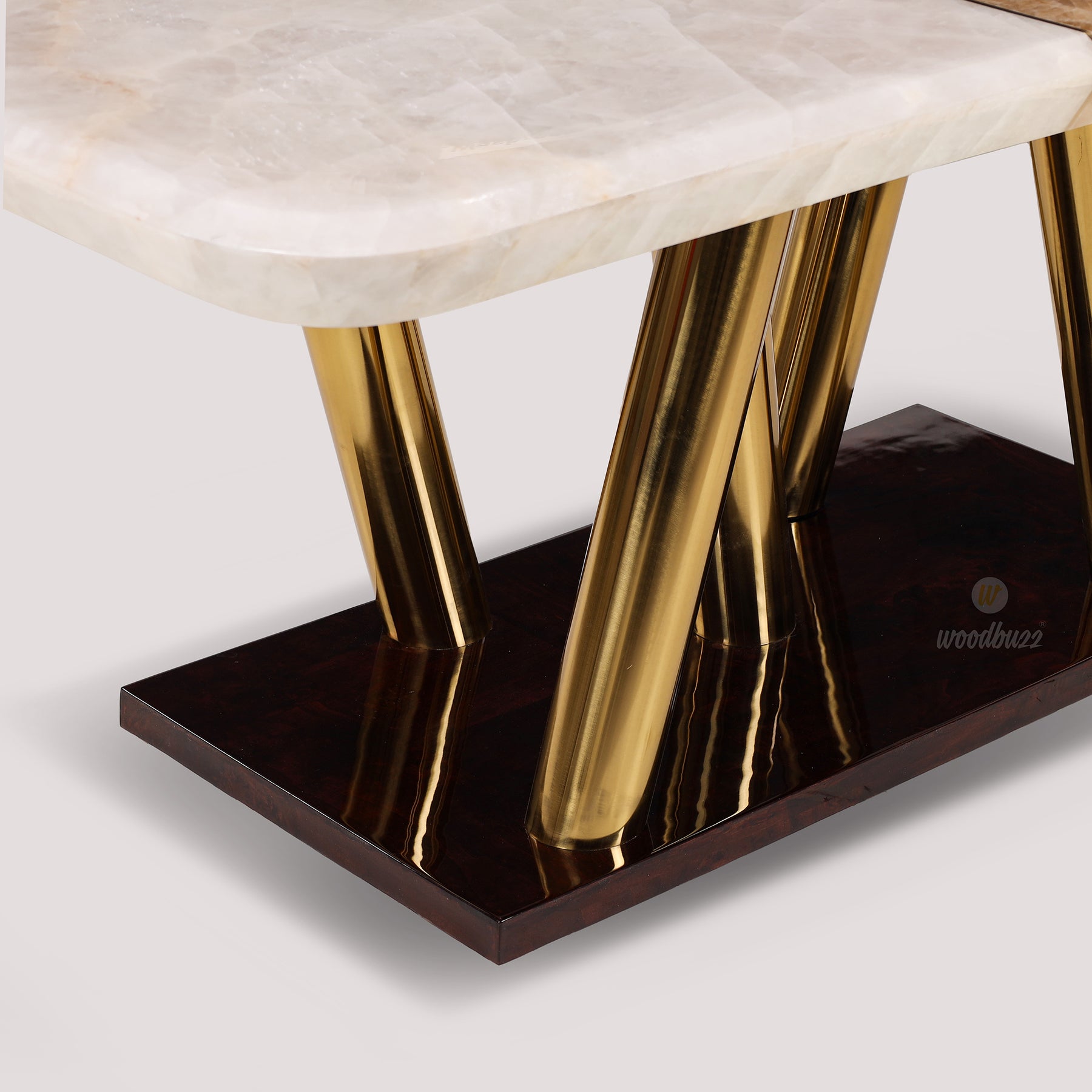 Vinson Floss Dining Table
